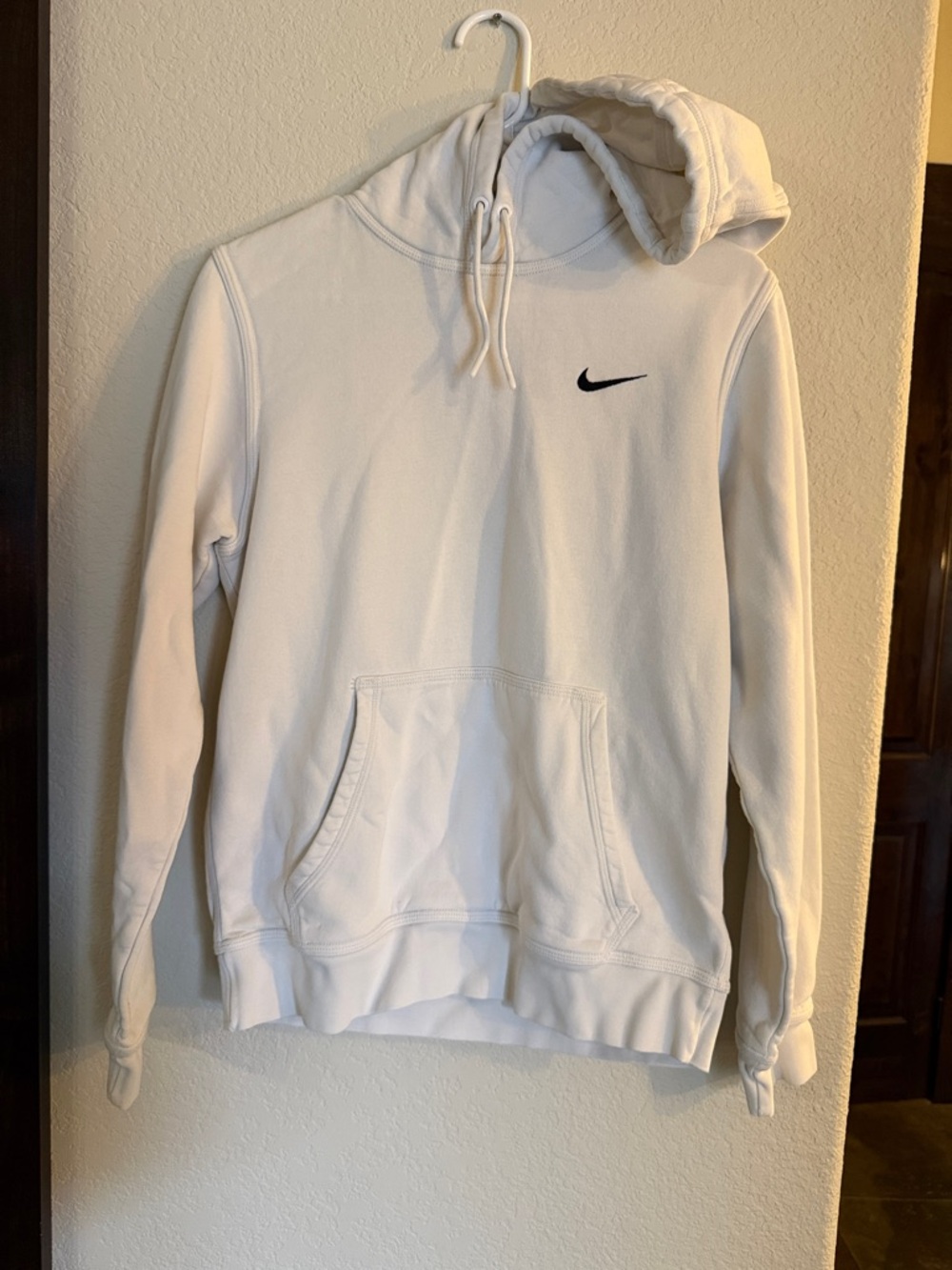 Nike Men’s White Crewneck Hoodie with Black Swoosh